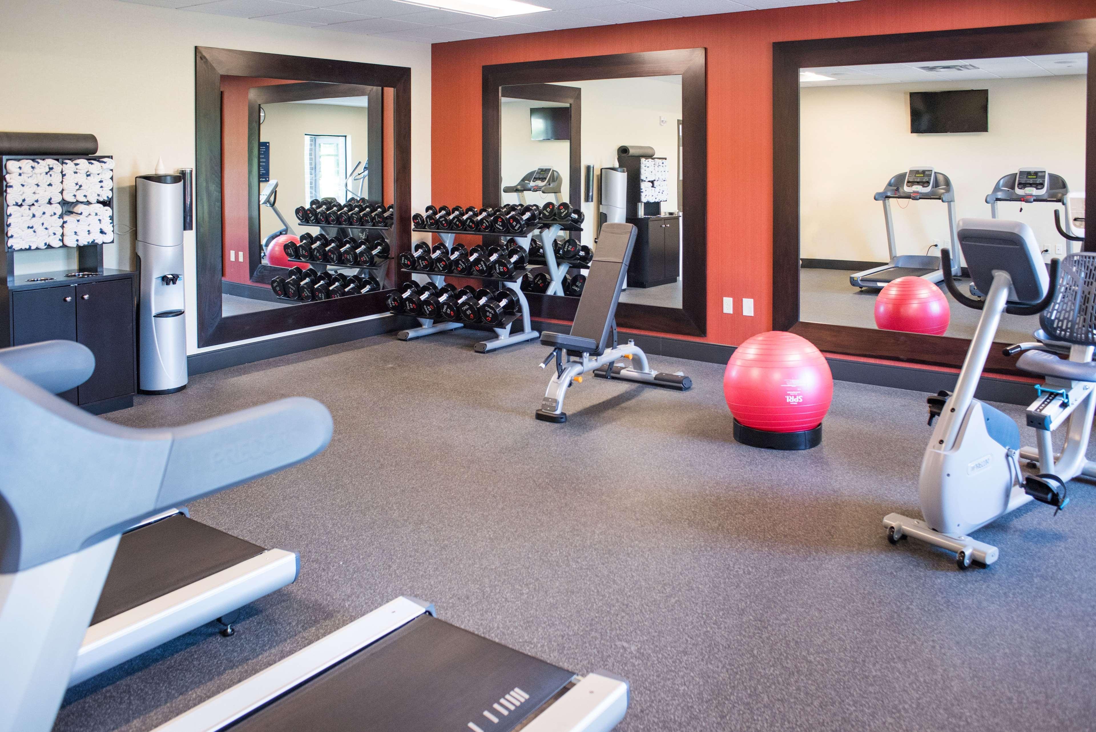 Hampton Inn And Suites At Wisconsin Dells Lake Delton Εξωτερικό φωτογραφία