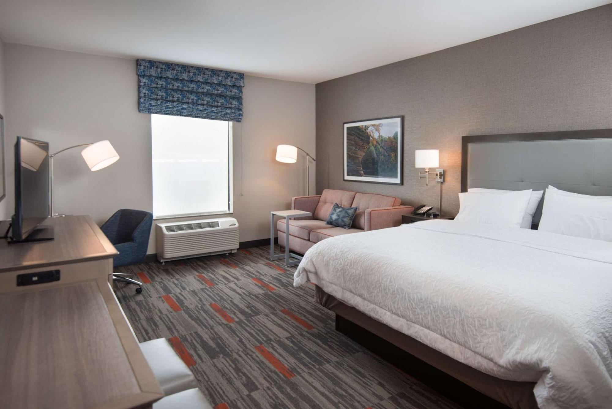 Hampton Inn And Suites At Wisconsin Dells Lake Delton Εξωτερικό φωτογραφία